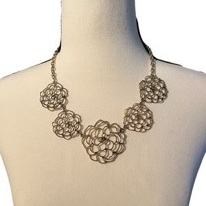 Rose Necklace Woth Jewels Floral Flower Gold Tone Metallic Jewelry Short Chain